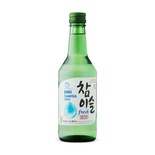 Korean soju drink Chamisul