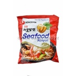 Instant noodle soup seafood ramyun